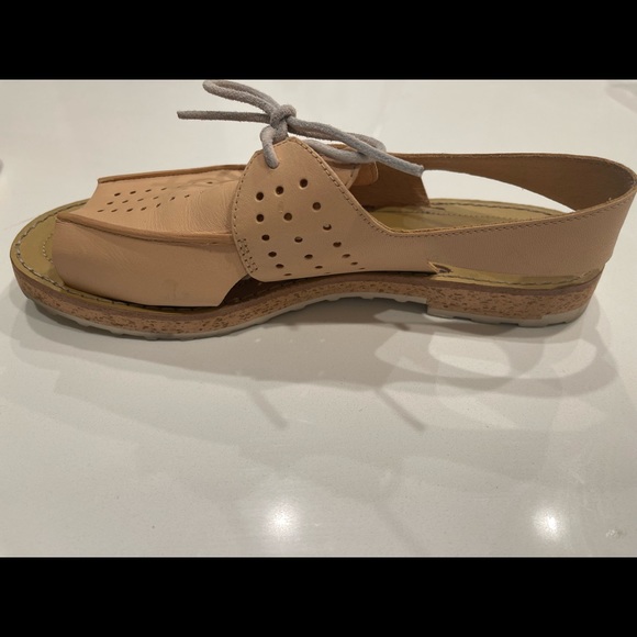CAMPER TWINS -  Versatile Cream/Tan Sandals,      Size 40 - Picture 5 of 12
